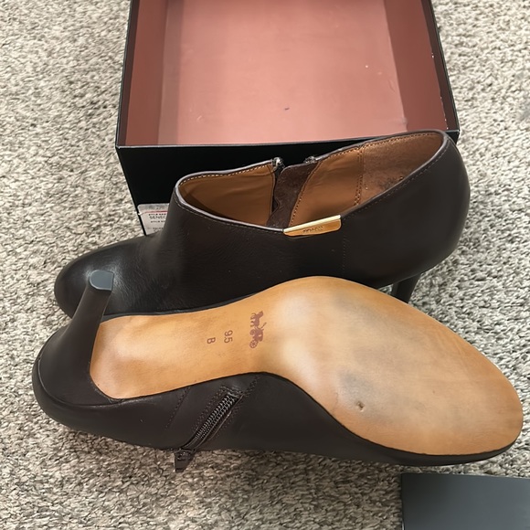 Coach Seneca Glazed Leather boot size 9.5 - Picture 7 of 11